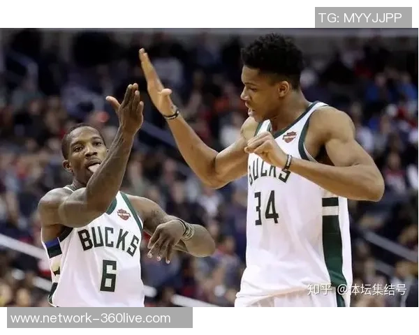 丹尼斯施罗德的篮球之路与未来展望:从NBA新星到职业生涯的转折点 丹尼斯施罗德的篮球之路与未来展望:从NBA新星到职业生涯的转折点