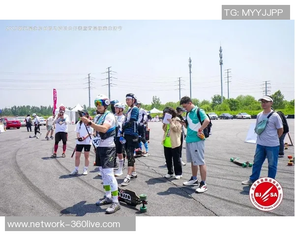 城市马拉松积分榜更新成都滑板队凭借80分稳居第一名