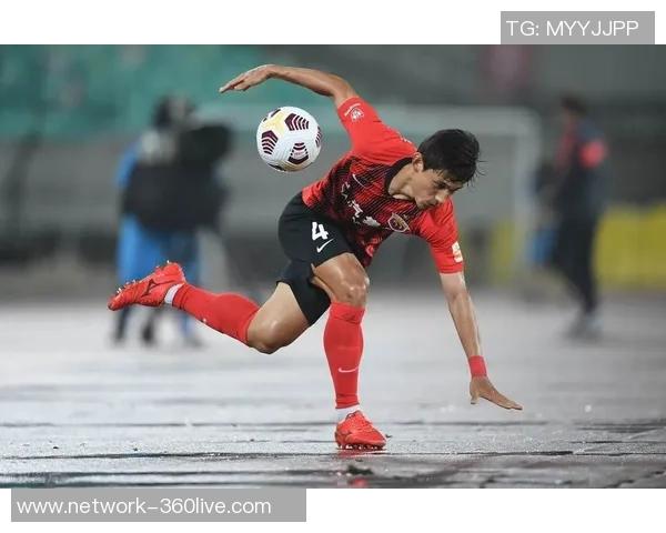 多德勒支与斯球队激战正酣精彩对决引发球迷热议